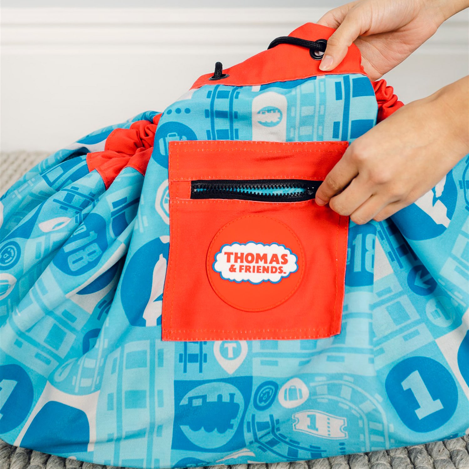 プレイポウチ きかんしゃトーマス