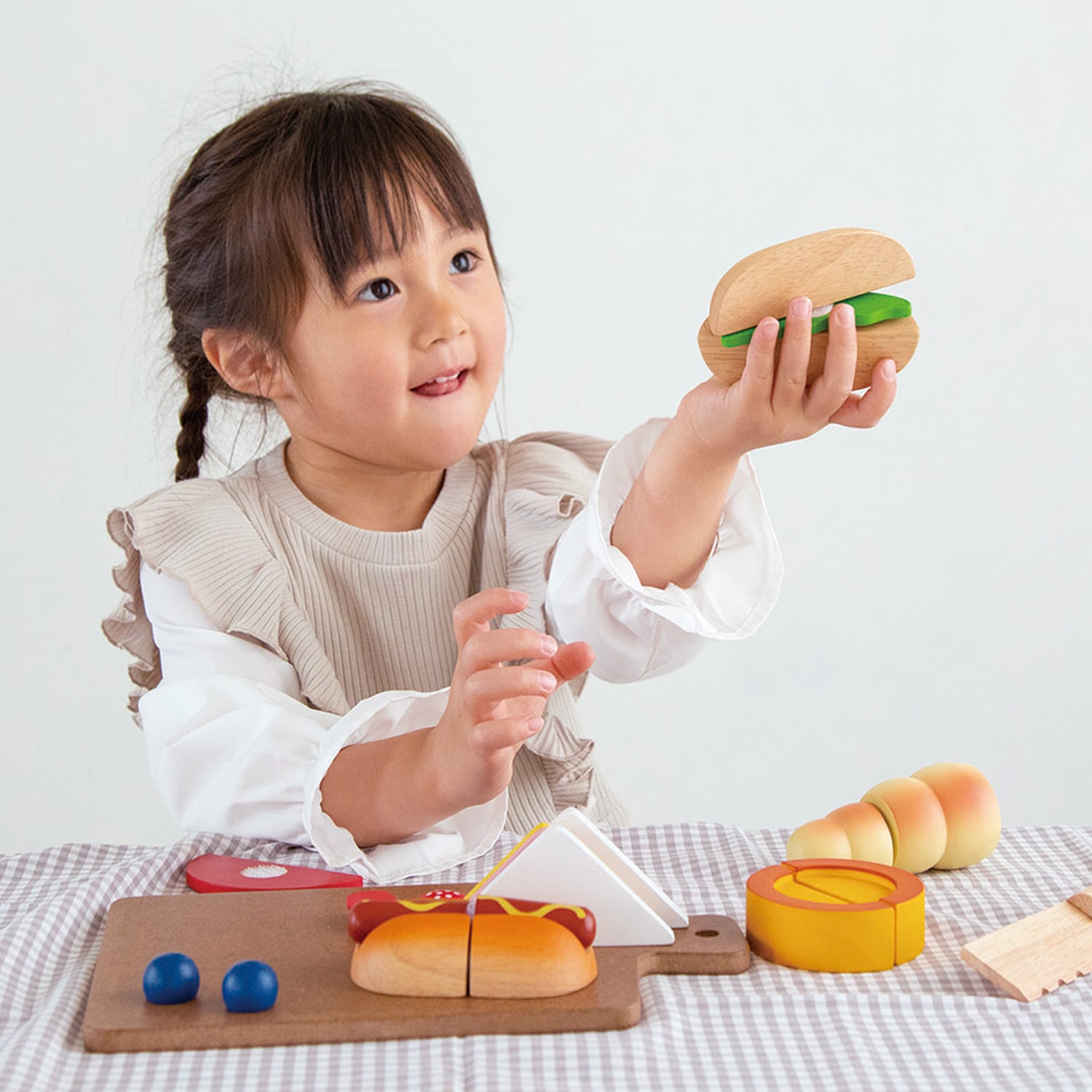 ジェニ 森のしあわせパン屋さん