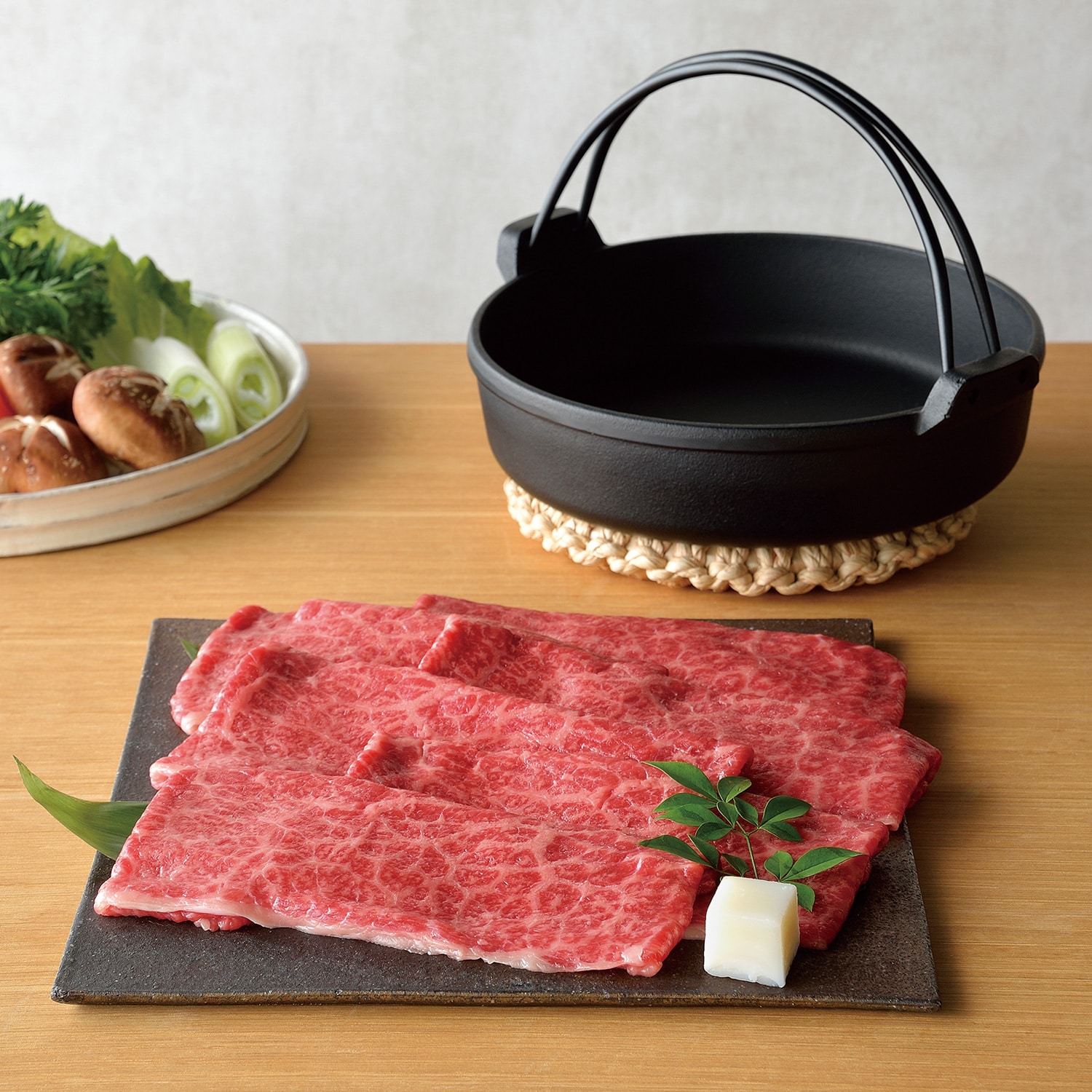 南部鉄器 山形鉄器すき焼き鍋 鉄鍋 山形牛すき焼用と南部鉄器 すき焼鍋20cm【eGift】|デジタル