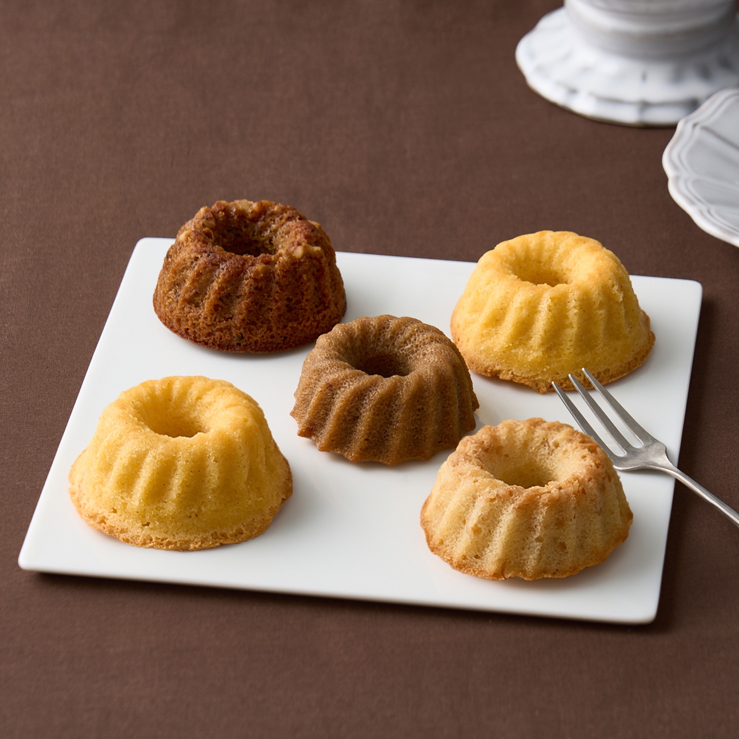 Toshi Yoroizuka KOUGLOF COLLECTION 7個